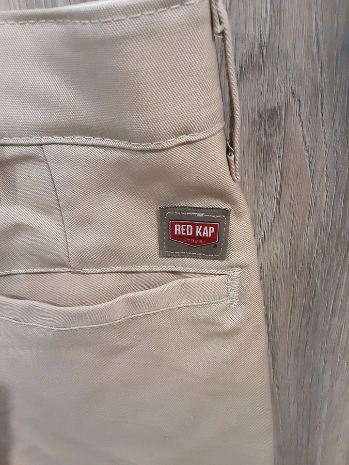 Red Kap Industrial Utility Work Shorts Khaki Color - Image 3 of 4