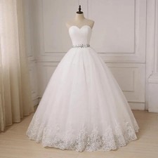 Sweetheart Sleeveless Wedding Dress Ball Gown Beading Belt Tulle Bride Dress