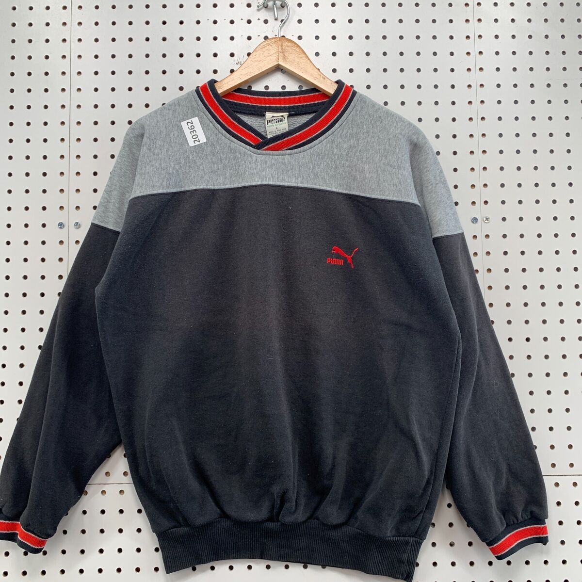 Vintage PUMA Crewneck Sweatshirt Mens Large Gray Colorblock Vintage PUMA Crewneck Sweatshirt Mens Large Gray Colorblock