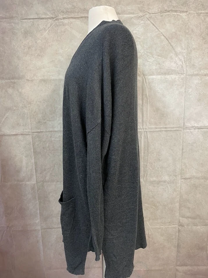 Cárdigan suéter para mujer Sejour gris oscuro frente abierto talla grande OX Foto 2 de 4