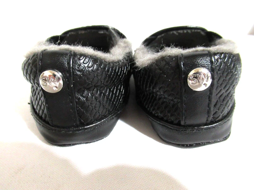 Zapatos de cuna Stuart Weitzman bebé peletero niña/niño forrados de piel negra talla 2 Foto 3 de 4