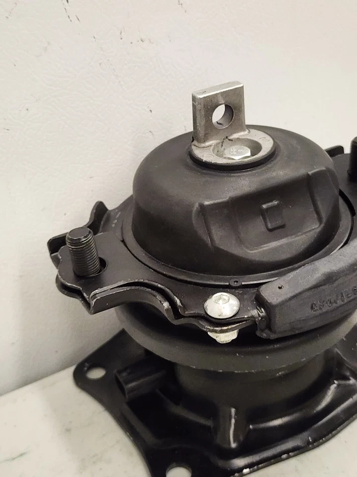 MONTAGEM TRASEIRA LATERAL INFERIOR DO MOTOR -- SERVE: 2006-2008 HONDA PILOT (3.5L, V6, 2WD). - Imagem 4 de 4