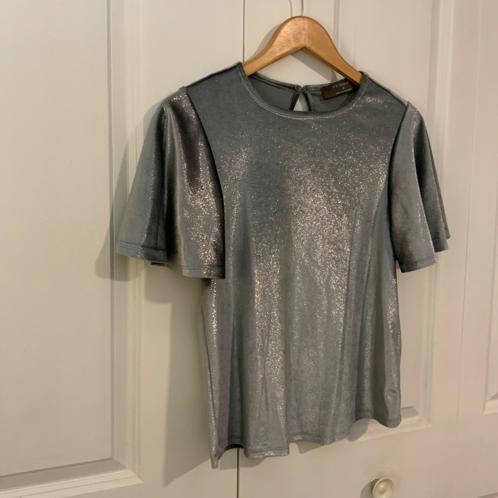 Primark Women's Silver Grey Metallic Velvet Short Flutter Sleeve Top Small image 3