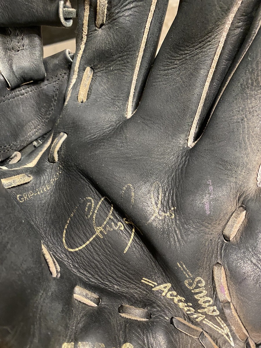 Wilson Baseball Glove Model A2101 Black Leather Signature Model