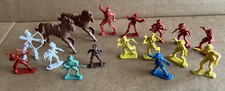 Vintage - Cowboys, Indians, Horses, Lot of 17 Pieces - Plastic Figures
