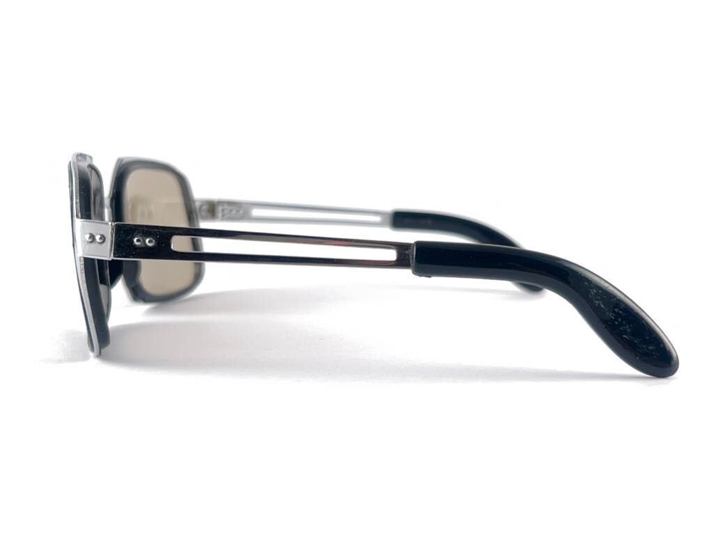 MINT VINTAGE SOLID SILVER FRAME LIGHT BROWN LENSE… - image 3