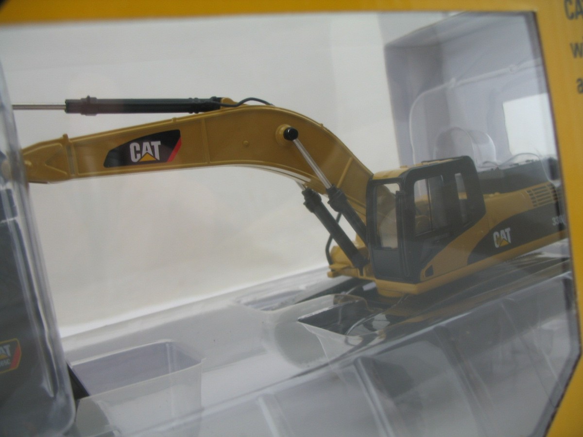 Norscot 1:50 Model 55283: CAT 336D L Hydraulic Excavator w/ S365C