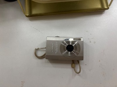 Canon PowerShot Digital ELPH SD790 IS / Digital IXUS 90 IS 10.0MP Digital Camera