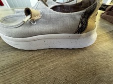 Hey Dude Wendy Peak Woven Natural Platform Heel CAs Shoes Women  s SZ 7 EUC SB17