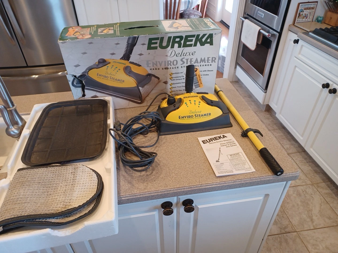 Eureka Deluxe Enviro Steamer Cleaner Model 310a Works