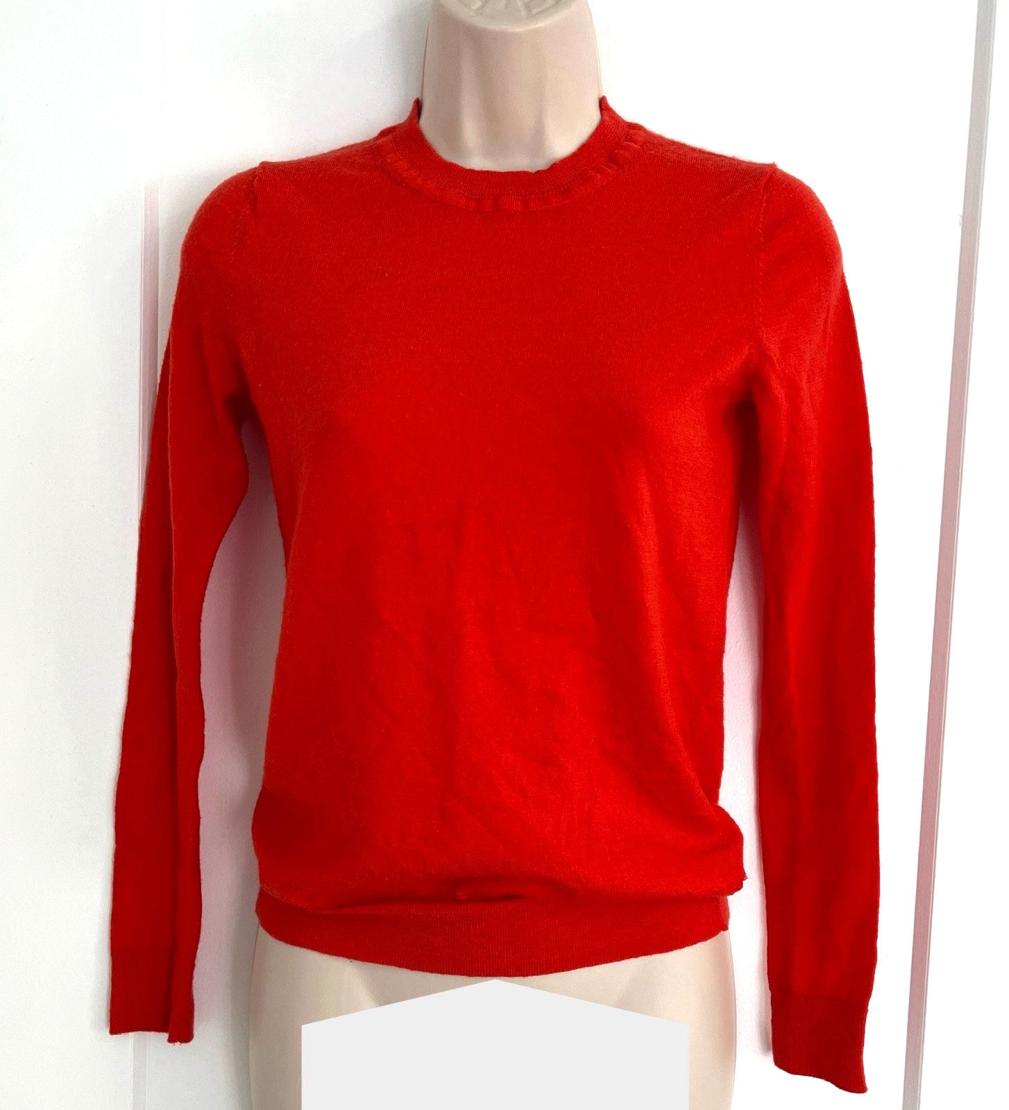 GAP Crew Neck Lightweight Wool Pullover Sweater i… - image 1