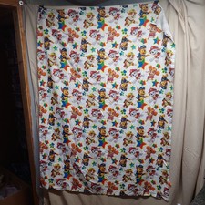 Nickelodeon Paw Patrol Characters, Arrows,and Stars Toddler Bed Flat Sheet