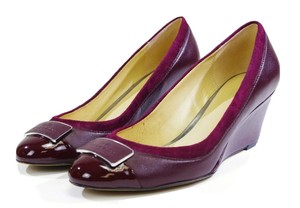 burgundy wedge shoes
