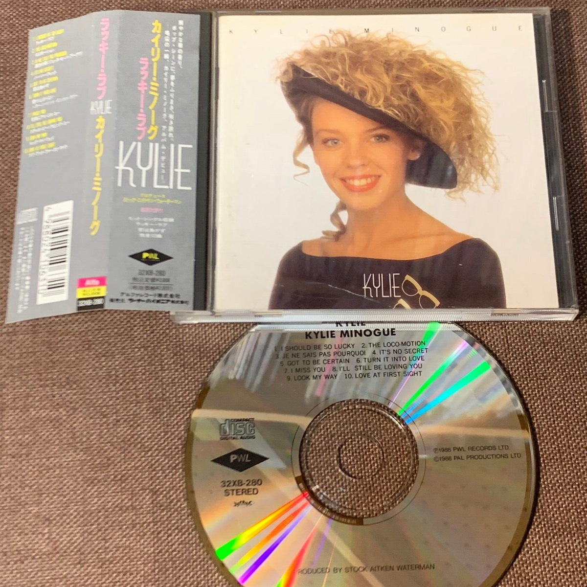 Kylie Minogue cd 8枚 Kylie Minogue Kylie 1988 USA CD album 241952 - Amazon.com Music