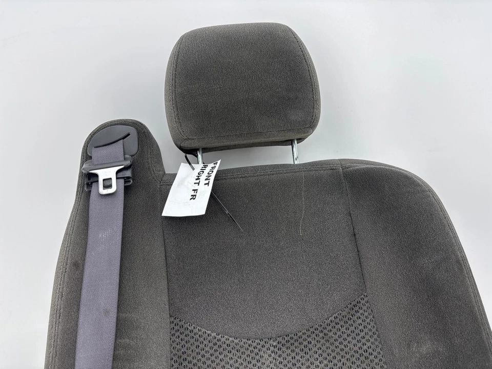 Almofada superior assento dianteiro direito Chevrolet Silverado 1500 2003-2007 fabricante de equipamento original - Imagem 2 de 4