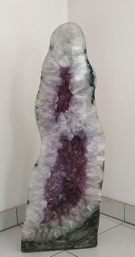 außergewöhnliche formschöne, vollpolierte XXL Amethystdruse 80 cm hoch Heilstein - Bild 9 von 12