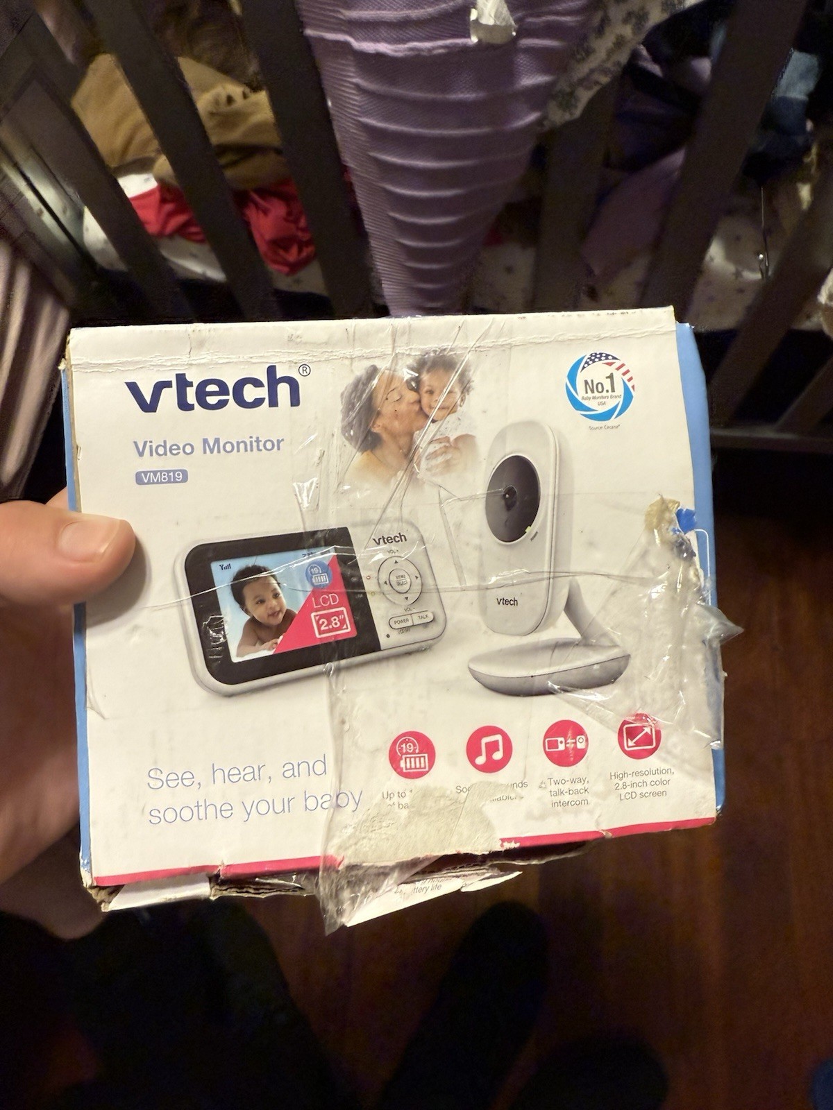 Vtech VM819 White 2.8 LCD Two-Way Talk Video Baby Monitor with Camera  -image