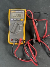 Fluke 115 600VAC Field True RMS Digital Multimeter Used Good Condition