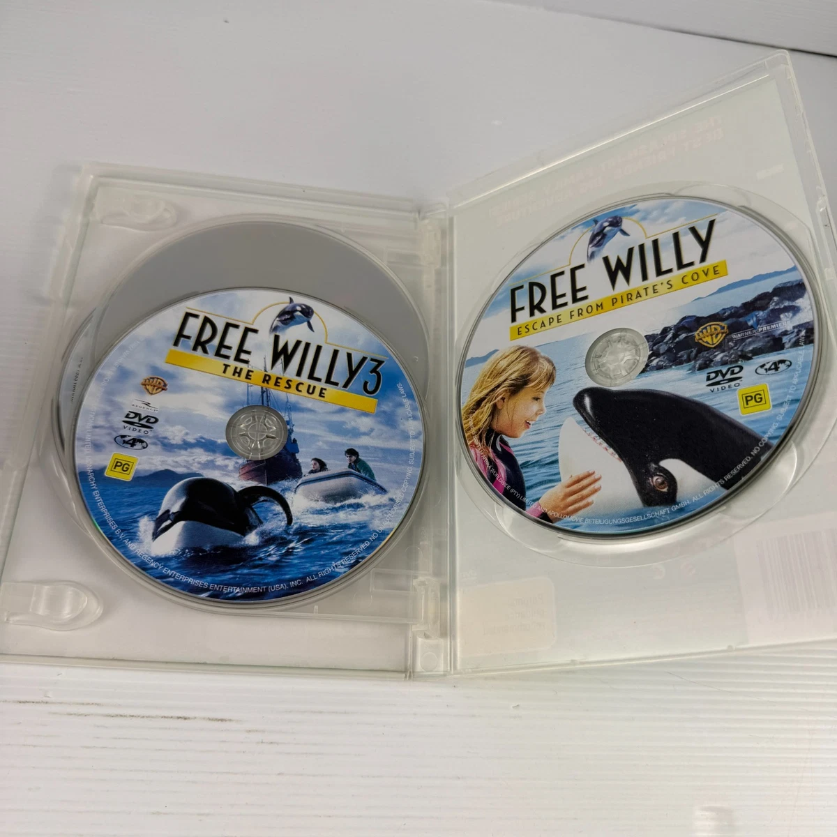 Free Willy 1 2 3 4 The Collection DVD Complete (Region 4)