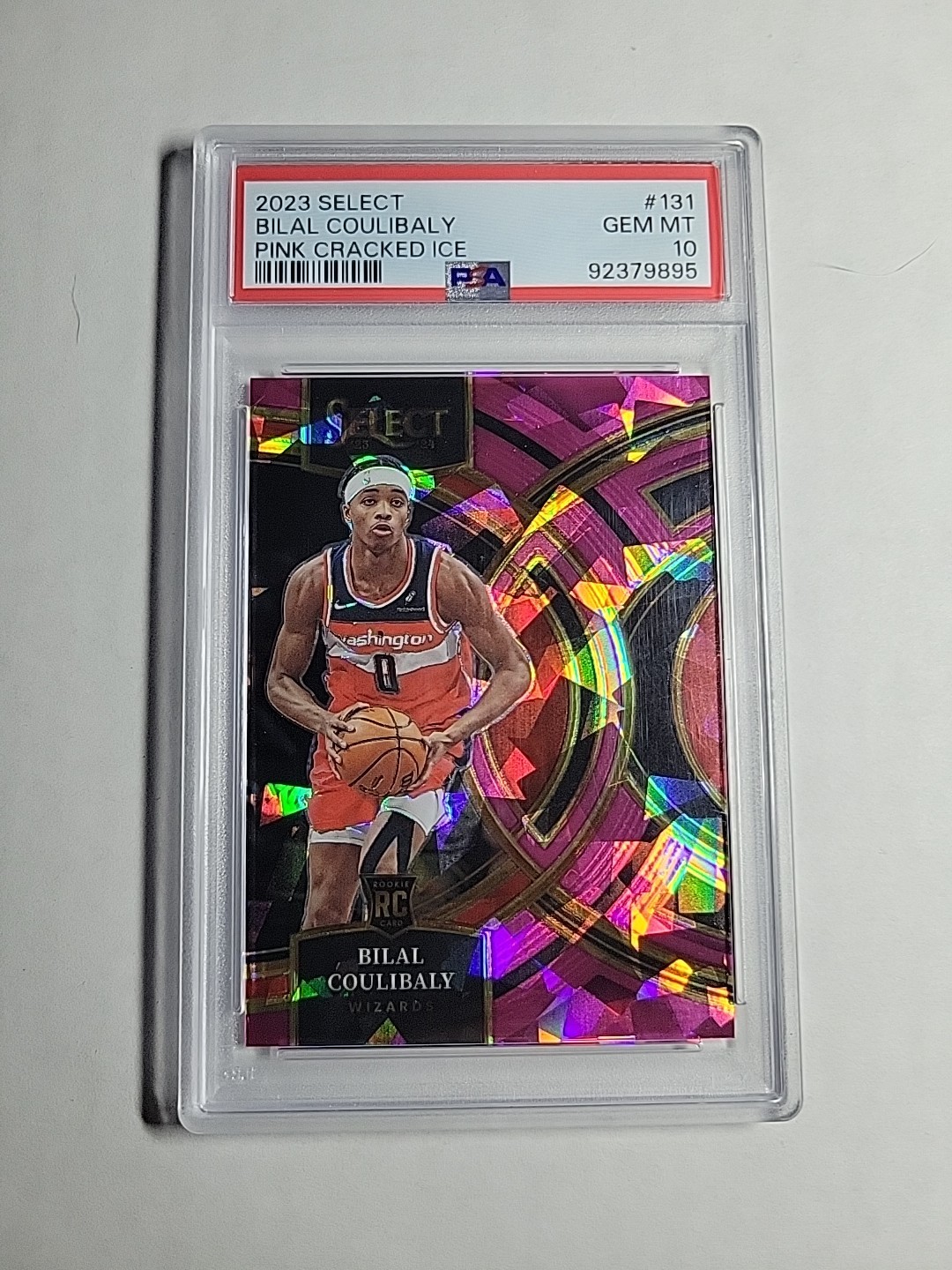 Bilal Coulibaly (RC) 2023 Select Pink Cracked Ice /99 (Premier) 🏀 PSA 💎 10 🏀