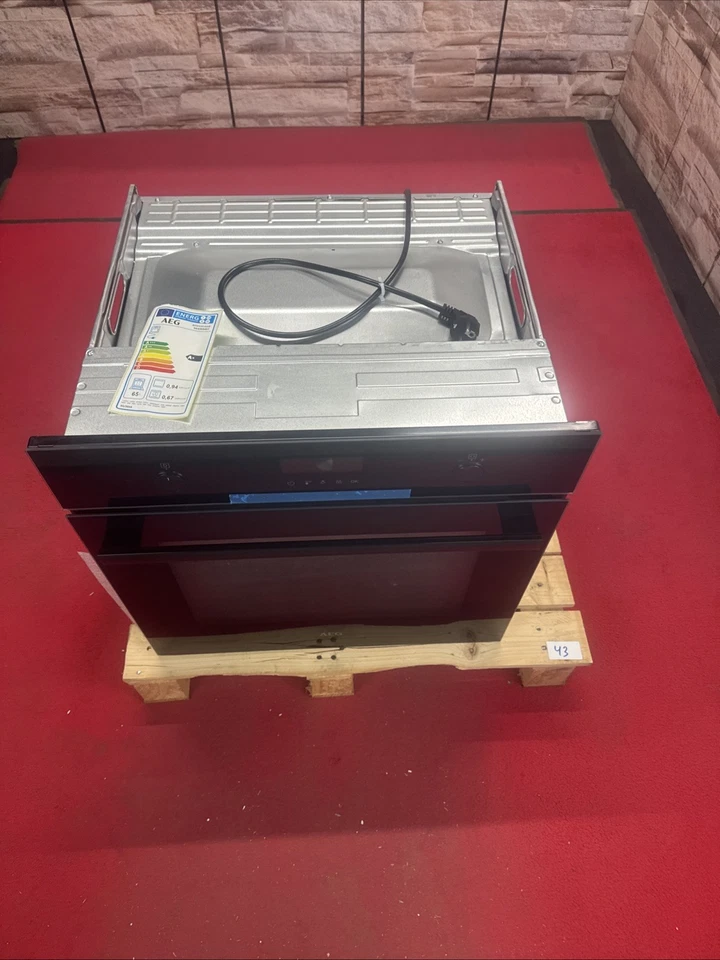 AEG BPE53516AB Backofen A+ Pyrolyse Autark SurroundCook EXPlore-Display schwarz - Bild 4 von 4