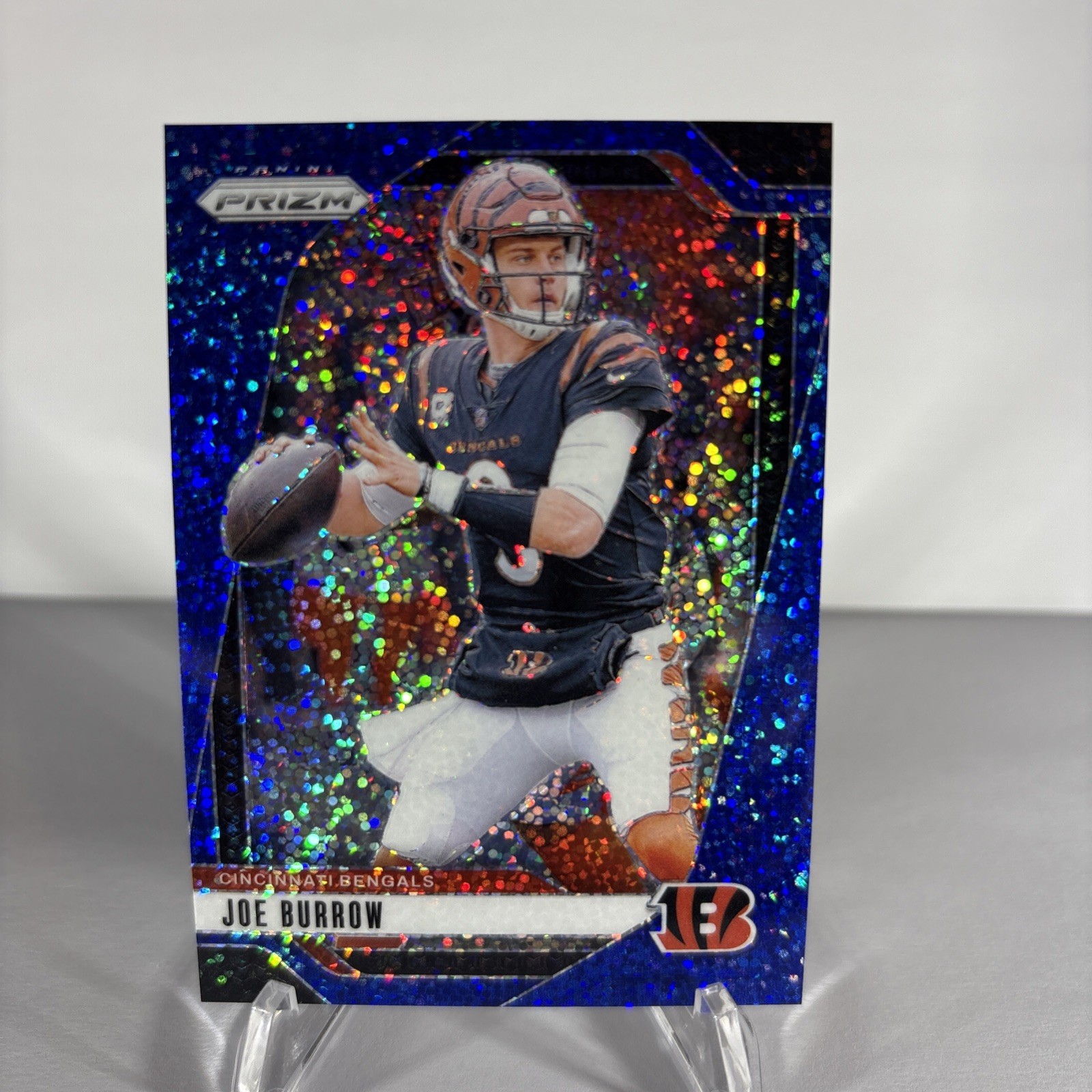 2024 Panini Prizm - Joe Burrow #55 Blue Sparkle Prizm /96
