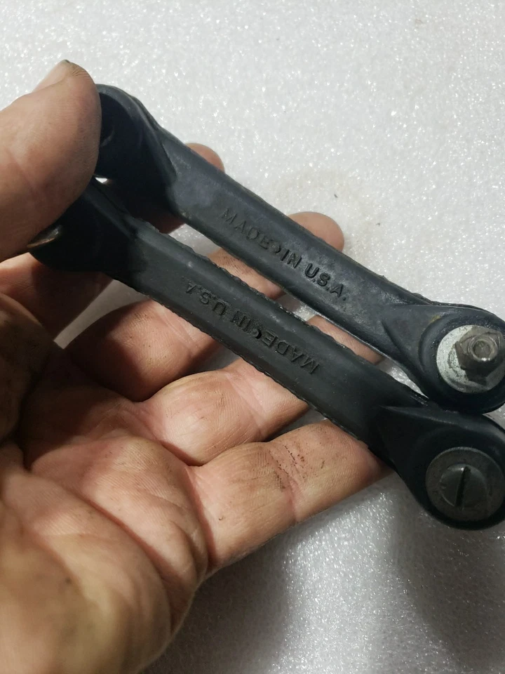 1978-1982 John Deere Spitfire Trailfire 440 340 Pair Of Hood Straps 1979 1980 - Image 2 of 4