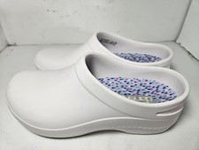 Dansko Kaci Shoes Womens Size 8 EU 38 White Clogs Slip On Slip Resistant Nursing