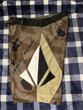 Volcom Mod Tech Brown Camo Style Print Swim Trunks Board Shorts Mens Size 32x11