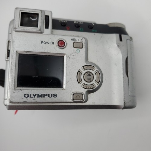 Olympus Camedia C-700 - Ultra Zoom 2.1MP Digital Camera 10x Zoom - Powers On - Picture 4 of 5