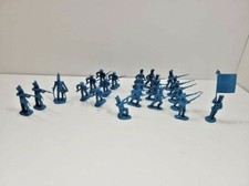  25 Vintage Marx Reissue Powder Blue Playset Blue Soldiers