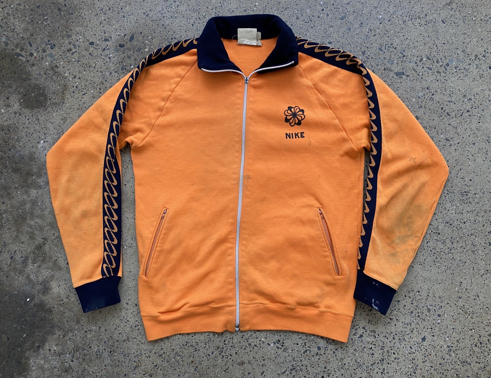 nike pinwheel jacket