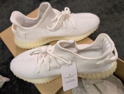 Size 11 - adidas Yeezy Boost 350 V2 Low Cream White / Triple White Deadstock