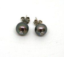 14K White Gold Grey Pearl & Diamond Stud Earrings - Thames Hospice