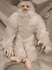2002 Hasbro - Search For The YETI Power Team - GI JOE- Abominable Snowman