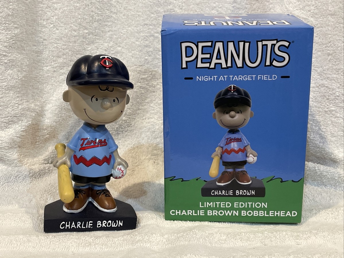 RARE Minnesota Twins 2020 Peanuts Night at Target Field Charlie