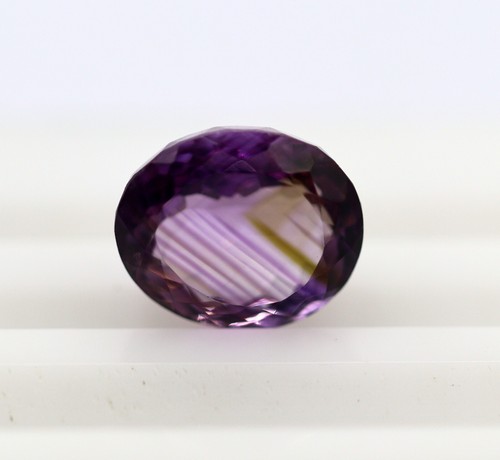 Lustrous 11 x 10 mm Oval Cut Amethyst 5.61 Ct Eye Clean Natural Loose Gemstone - Picture 10 of 10