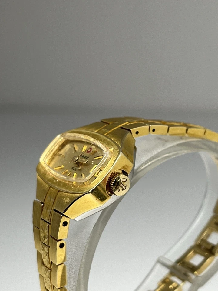 Reloj de mujer vintage RADO 990 cuerda manual hecho en Suiza tono dorado Foto 2 de 4