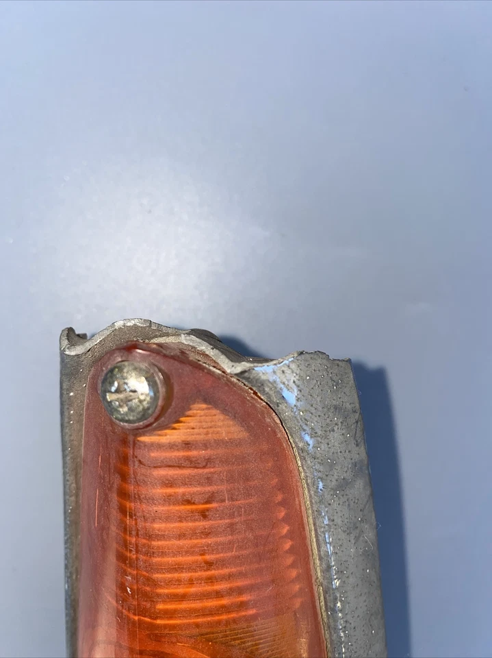 ford anglia taillight - Image 3 of 3