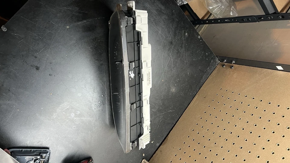 Cuadro velocímetro instrumento Toyota Camry 1992-1993 3,0 L V6 157 k millas OEM 3577 Foto 2 de 4