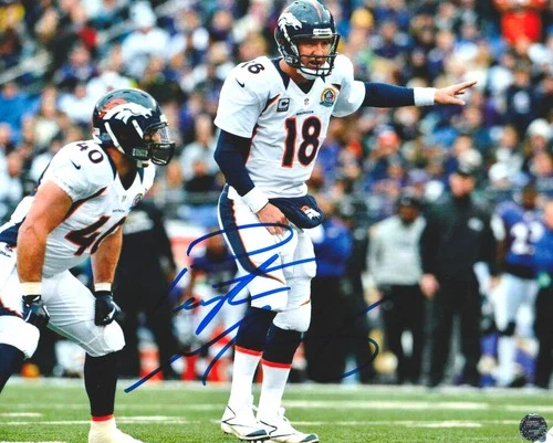 Peyton Manning Autographed Denver Broncos 8x10 Photo with COA/Matching Hologram