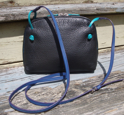 MYWALIT Rio Small Zip Top Black Pace Crossbody Handbag Leather Blue Trim Purse