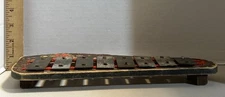 VINTAGE SCHOENHUT  WOODEN XYLOPHONE (B-91)