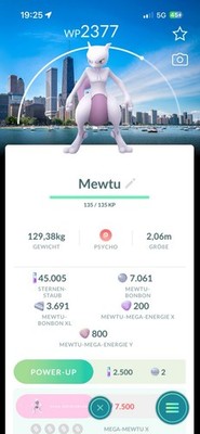 Pokemon Go Mewtwo Chicago Background