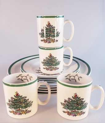 Spode Dinnerware Christmas Tree 12 Piece Set: Festive Elegance 1 Spode Dinnerware Christmas Tree 12 Piece Set: Festive Elegance