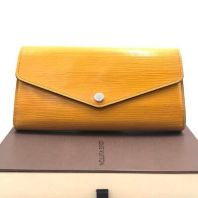 Louis Vuitton エピ Louis Vuitton Indigo Epi Leather and Monogram Canvas Marie-Lou