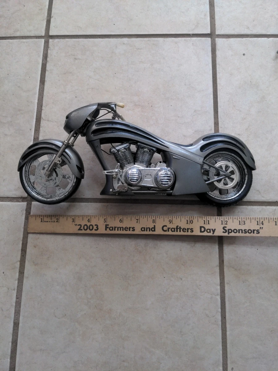 Arlen Ness Custom Outlaw Chopper Bike Motorcycle 14