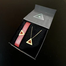 Bordeaux Carnelian Match Your Pet Dog Cat Gift Box Set