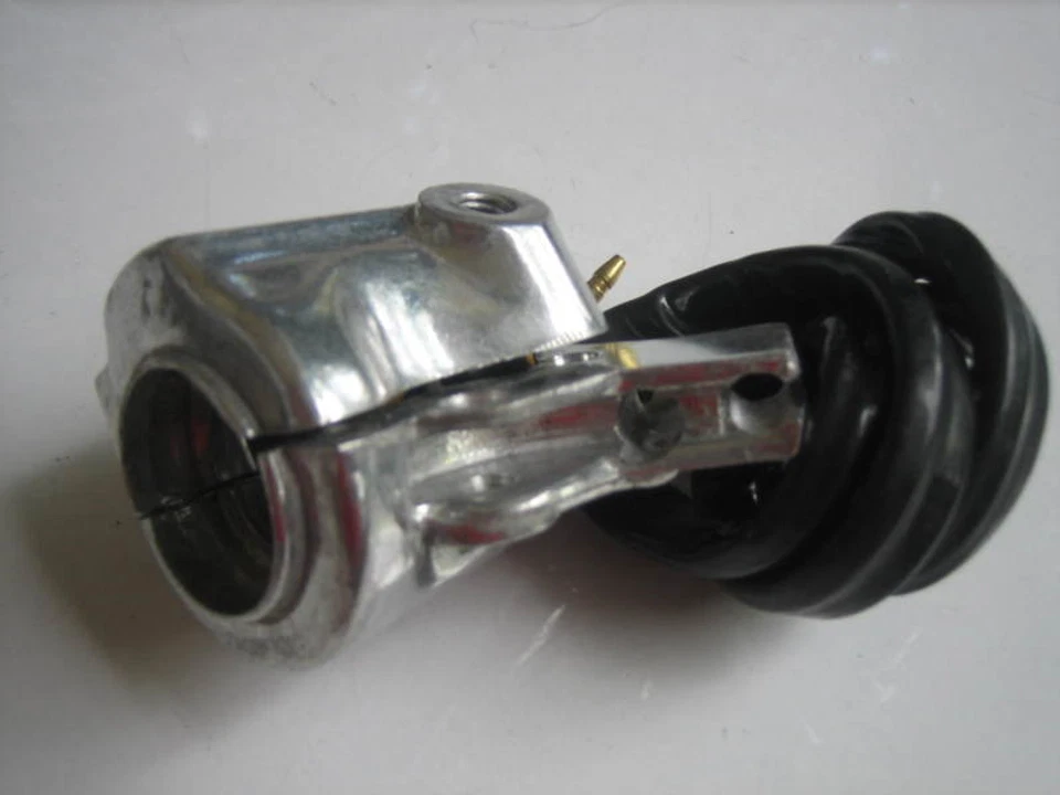 Soporte interruptor atenuador luz manillar Honda CB100 CL100 CL125 S CB125S CL70 CT90 Foto 2 de 4