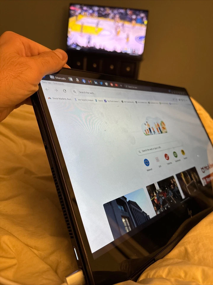 Б/у черный 14-дюймовый верх HP Envy Lap. Сенсорный экран.  - Изображение 4 из 4